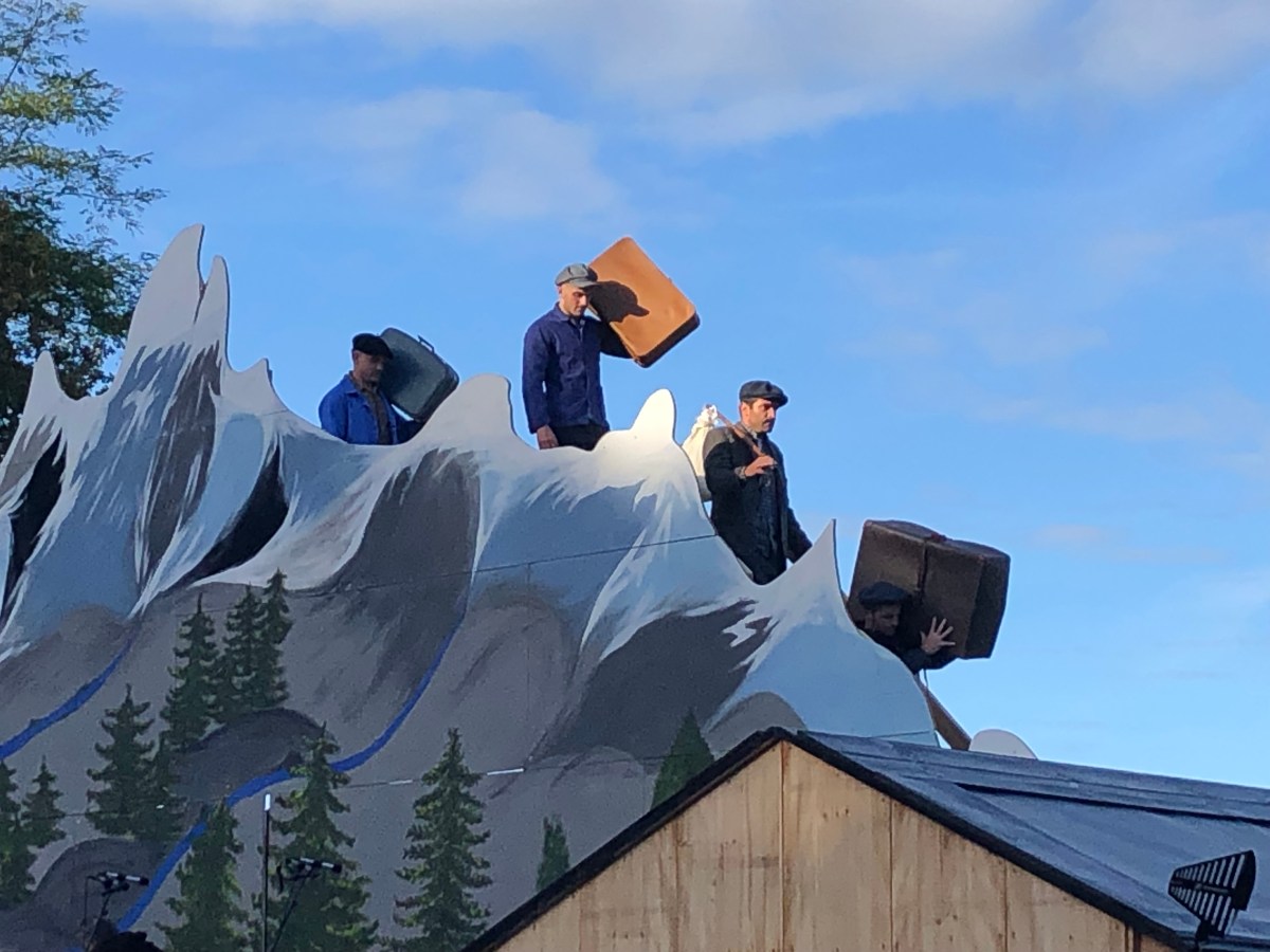 Les voix du Camp de Gurs résonnent à Geüs&nbsp;d’Oloron